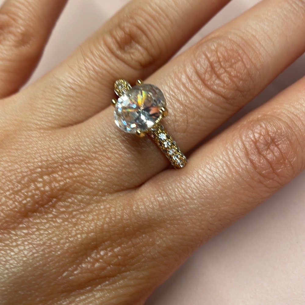 14k Ring with multiple stones
